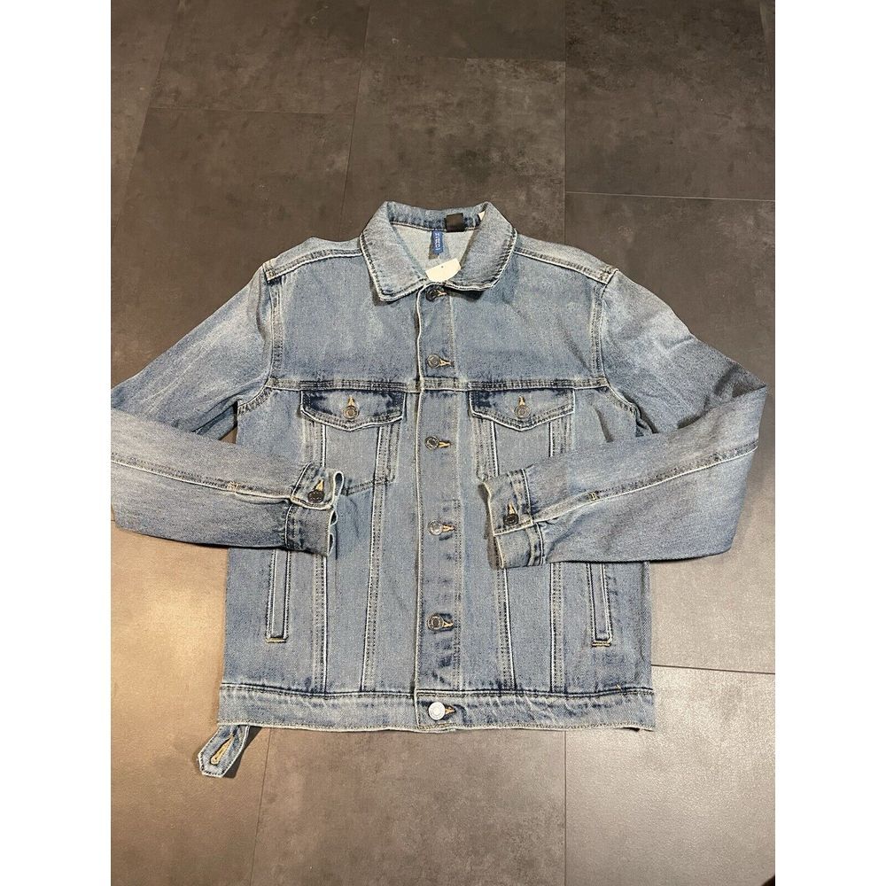Marvel Jean Jacket Men XS Blue Trucker Comic Big Spell Out D-335